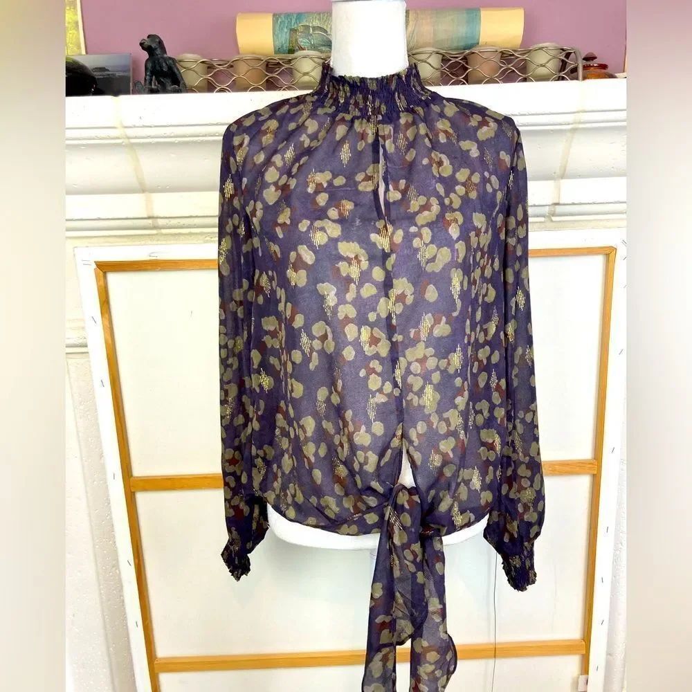 Mystree High Neck slit peek a boo cleavage blouse w/gold metallic wrap bottom